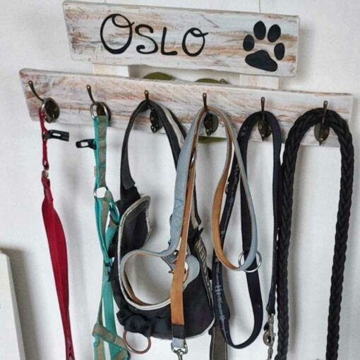 presentoir-support-laisse-chien-chat-personnalisé-bois-artisanal